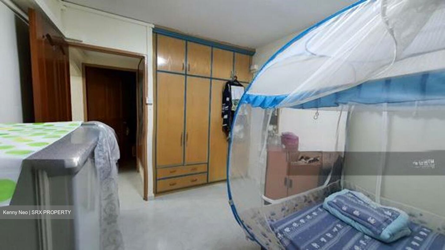 Blk 335 Clementi Avenue 2 (Clementi), HDB 3 Rooms #556010971